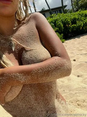 Nicole Ecker OnlyFans Leaked Free Thumbnail Picture - #UPC0N4n2AS