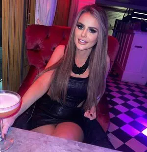 Nicole Farrell OnlyFans Leaked Free Thumbnail Picture - #PWIdehHpos