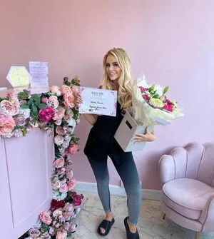 Nicole Farrell OnlyFans Leaked Free Thumbnail Picture - #UKKXmzgh59