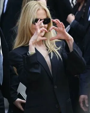 Nicole Kidman OnlyFans Leaked Free Thumbnail Picture - #6DKyB47BMf