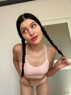 Nicole Kylie OnlyFans Leaked Free Thumbnail Picture - #nxLopIdA35