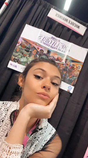 Nicole Maines OnlyFans Leaked Free Thumbnail Picture - #2zM0CC7bKZ