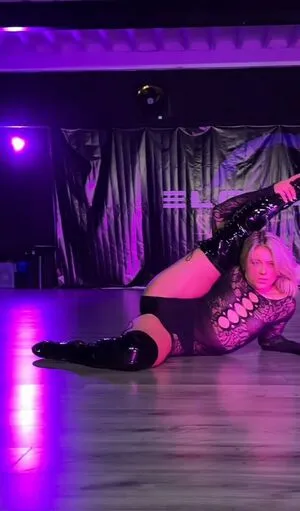 Nicole Morrin OnlyFans Leaked Free Thumbnail Picture - #8MmAaT6njn