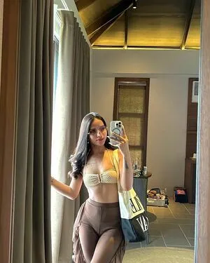 Nicole Rabara OnlyFans Leaked Free Thumbnail Picture - #zhSnUcW5KO