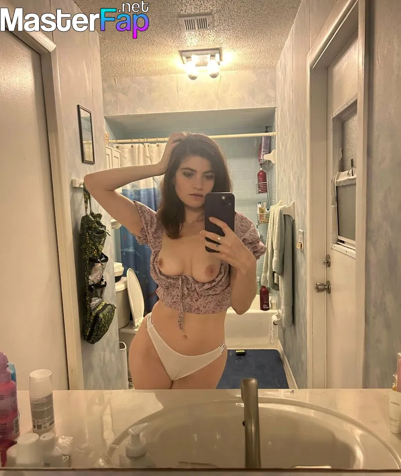 nicole-rae