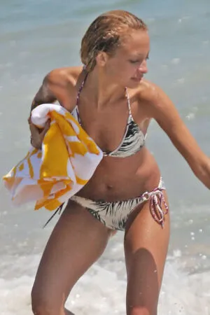 Nicole Richie OnlyFans Leaked Free Thumbnail Picture - #ISUY5no4N2