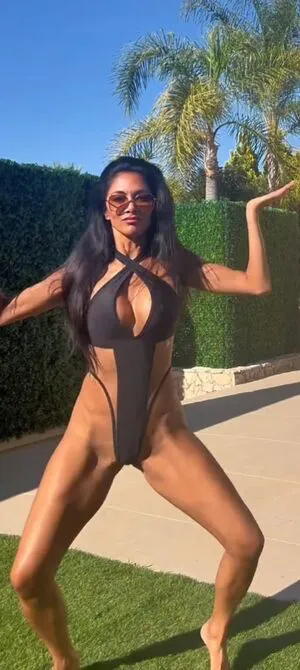 Nicole Scherzinger OnlyFans Leaked Free Thumbnail Picture - #Ir7DKw3xM2