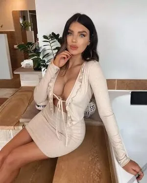 Nicole Thorne OnlyFans Leaked Free Thumbnail Picture - #3nOfig1N6P