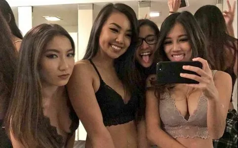 Nicoleakemi OnlyFans Leaked Free Thumbnail Picture - #R3pA4Ni8cZ