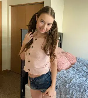 Nicoleauclairfree OnlyFans Leaked Free Thumbnail Picture - #RN2kGKwRQv