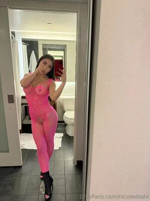Nicoledoshi OnlyFans Leaked Free Thumbnail Picture - #RAtxlPPuV2