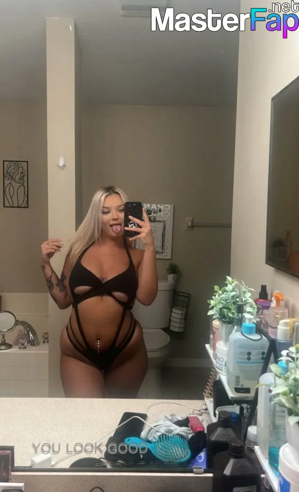 nicolehlynn