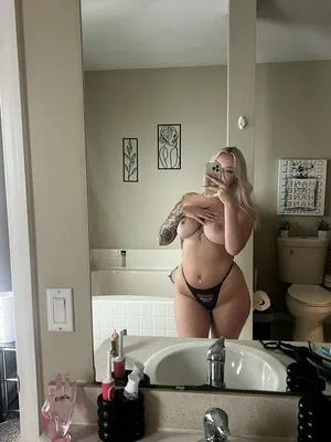 Nicolehlynn OnlyFans Leaked Free Thumbnail Picture - #Sc3RmPJBHA