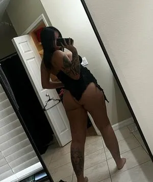 Nicolehlynn OnlyFans Leaked Free Thumbnail Picture - #tPRjsY3k5L