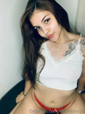 Nicoleross23 OnlyFans Leaked Free Thumbnail Picture - #SwMYPuM3w0
