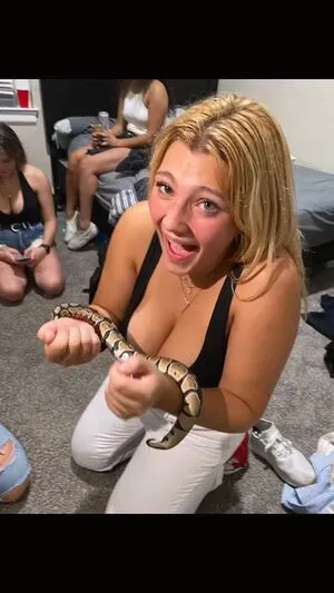 Nicolette OnlyFans Leaked Free Thumbnail Picture - #PA6Zik9gD9