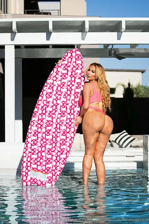 Nicolettesheasquad OnlyFans Leaked Free Thumbnail Picture - #go0708D59h