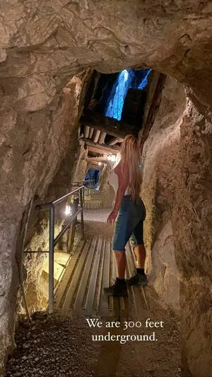 Nicolle A OnlyFans Leaked Free Thumbnail Picture - #1qxMzJlaiu