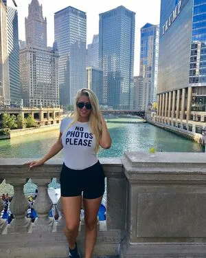 Nicolle A OnlyFans Leaked Free Thumbnail Picture - #6lZRNauyIN