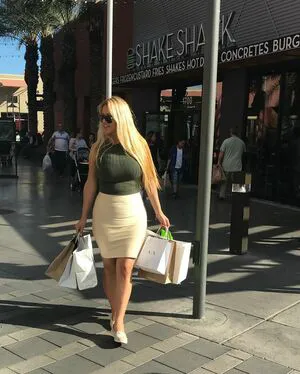 Nicolle A OnlyFans Leaked Free Thumbnail Picture - #7mLPG58aHI