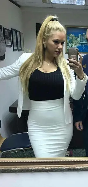 Nicolle A OnlyFans Leaked Free Thumbnail Picture - #JqM5pHB2Ty