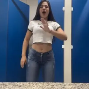 Nicolle Luz OnlyFans Leaked Free Thumbnail Picture - #iABJ4T7Qic