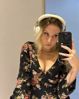 Nicolle Merhy OnlyFans Leaked Free Thumbnail Picture - #ooAQ6ZjM56