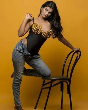 Nidhi Goel OnlyFans Leaked Free Thumbnail Picture - #kZMohHtCaA