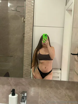 Niemira OnlyFans Leaked Free Thumbnail Picture - #OCK8VVeFs5