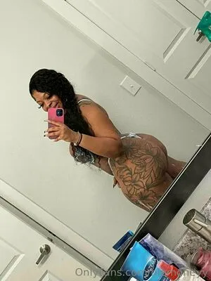 Niemoneyy OnlyFans Leaked Free Thumbnail Picture - #vmFgGLW1qS