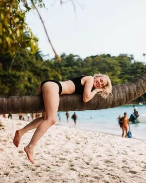 Nienke Helthuis OnlyFans Leaked Free Thumbnail Picture - #7QeWFtPIcH
