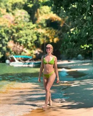 Nienke Helthuis OnlyFans Leaked Free Thumbnail Picture - #urkwMQH1en