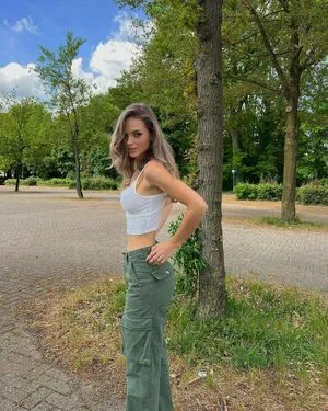 Nienke Van Schijndel OnlyFans Leaked Free Thumbnail Picture - #LmXApIcCQP