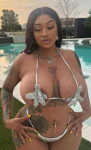 Nigerianamazon OnlyFans Leaked Free Thumbnail Picture - #4fW1qXhfAx