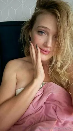 Nightlyy Me OnlyFans Leaked Free Thumbnail Picture - #MMaNqslNik
