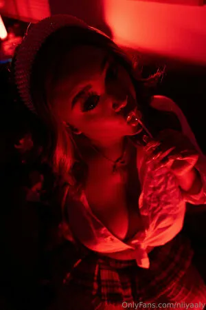 Niiyaaly OnlyFans Leaked Free Thumbnail Picture - #71KLnonxe7