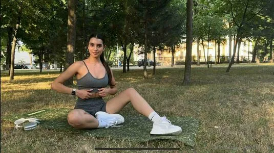 Nika La OnlyFans Leaked Free Thumbnail Picture - #MoB6965w4L