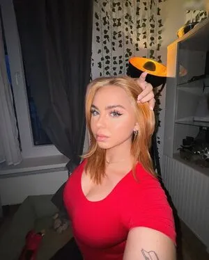 Nika Sofie OnlyFans Leaked Free Thumbnail Picture - #ewR6s7x4LG