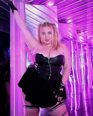 Niki Peacock OnlyFans Leaked Free Thumbnail Picture - #CN9ZVohn94