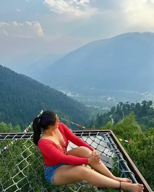 Nikita Sharma OnlyFans Leaked Free Thumbnail Picture - #5jAuKhIsZ8