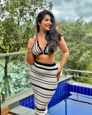 Nikita Sharma OnlyFans Leaked Free Thumbnail Picture - #duQlS3SVEC