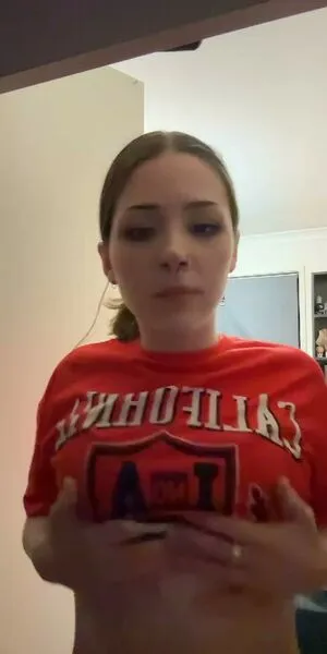 Nikitaeve05 OnlyFans Leaked Free Thumbnail Picture - #A4mwijKa8u