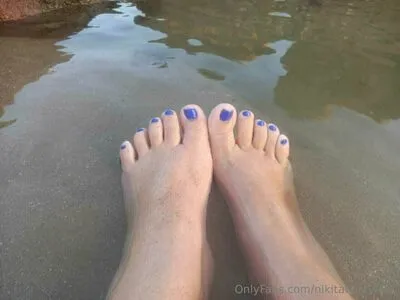 Nikitafeistyfeet OnlyFans Leaked Free Thumbnail Picture - #4crc1QqwQg