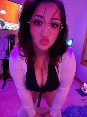 Nikki Geeks OnlyFans Leaked Free Thumbnail Picture - #TkOOGINGTS