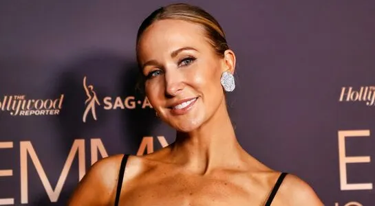 Nikki Glaser OnlyFans Leaked Free Thumbnail Picture - #8tJCWhqM9h