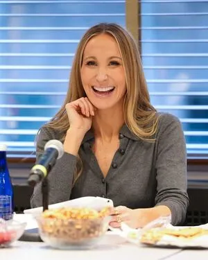 Nikki Glaser OnlyFans Leaked Free Thumbnail Picture - #Xqd6uSluSA