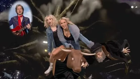 Nikki Glaser OnlyFans Leaked Free Thumbnail Picture - #jVHtY1W6mb