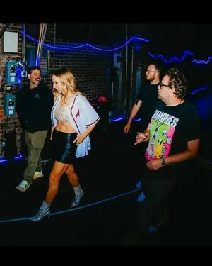 Nikki Glaser OnlyFans Leaked Free Thumbnail Picture - #scxsrKGRNz