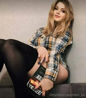 Nikki Kx OnlyFans Leaked Free Thumbnail Picture - #swSEnA8nad