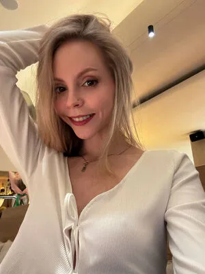 Nikki Mills Life OnlyFans Leaked Free Thumbnail Picture - #EI6HHiHK3d